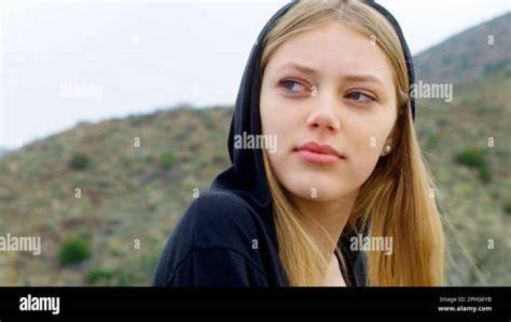 Young Grace Van Dien Young Grace Van Dien
